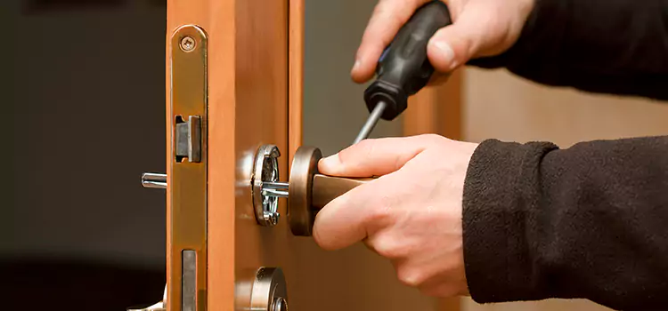 Semi Truck Locksmith Highland Park