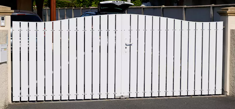 Why Choose Us for Residential Gate Repair in Highland Park, IL?